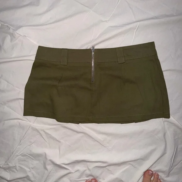 Princess Polly Olive Green Mini Skirt - Picture 2 of 3